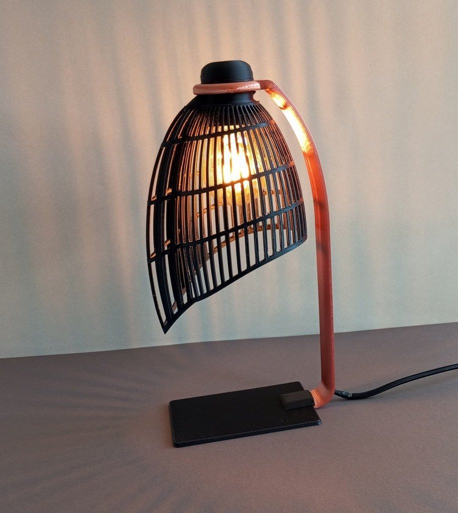 [BN3D-000877] Lámpara de mesa