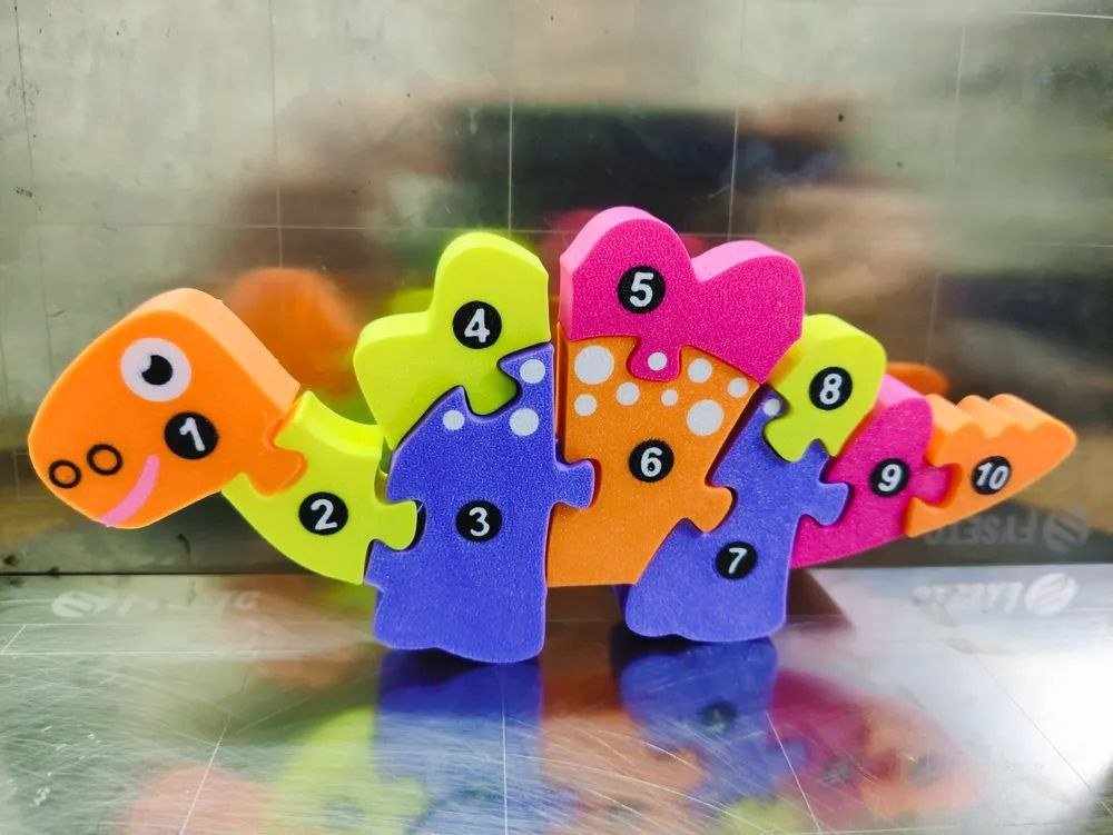 [BN3D-001036] Rompecabezas de Stegosaurus Montessori