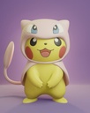 Pikachu disfrazado de Mew