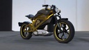 Motocicleta eléctrica realista edición dorada lista para juego y VR de bajo polígono